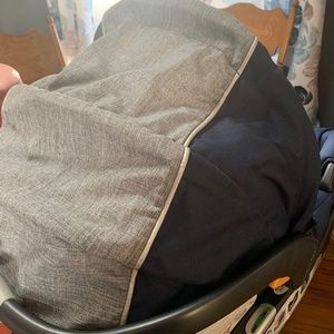 Chicco Keyfit carseat